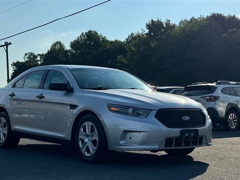 Used 2015 Ford Taurus Police Interceptor AWD image 4