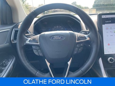 Used 2024 Ford Edge SEL w/ Convenience Package AWD/4WD image 17