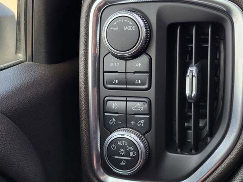 Used 2020 GMC Sierra 3500 Denali w/ Denali Ultimate Package image 22