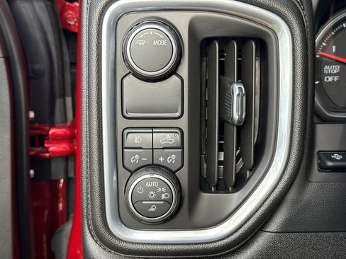 Used 2021 Chevrolet Silverado 1500 High Country w/ Technology Package RWD image 33