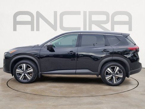 Certified 2024 Nissan Rogue SL w/ SL Premium Package FWD image 8