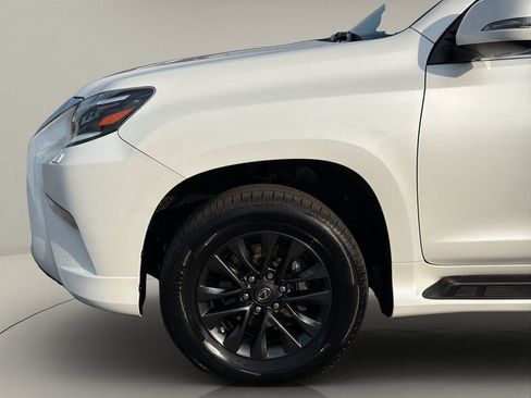Used 2021 Lexus GX 460 Premium w/ Premium Package AWD/4WD image 23
