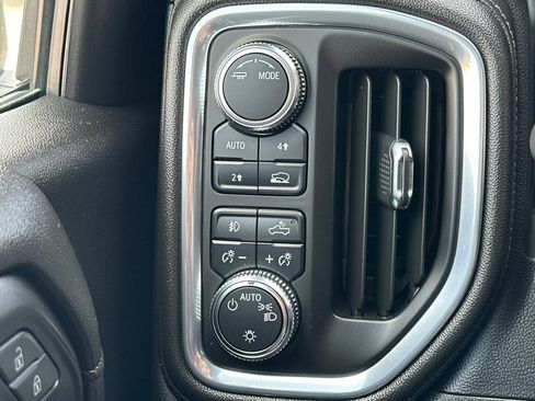 Used 2022 GMC Sierra 1500 Elevation AWD/4WD image 34