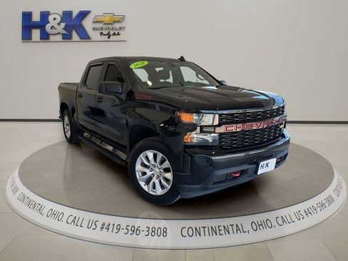 Used 2020 Chevrolet Silverado 1500 Custom w/ Custom 2.7L Value Package AWD/4WD image 1