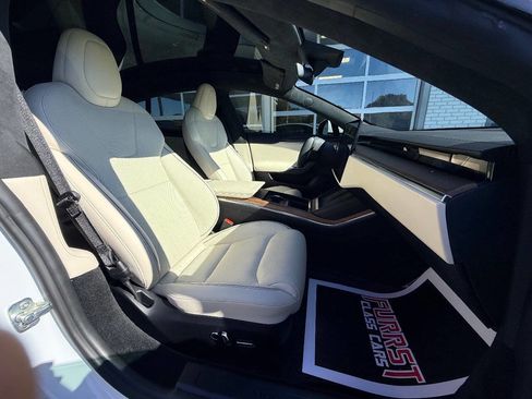 Used 2021 Tesla Model S Plaid image 39