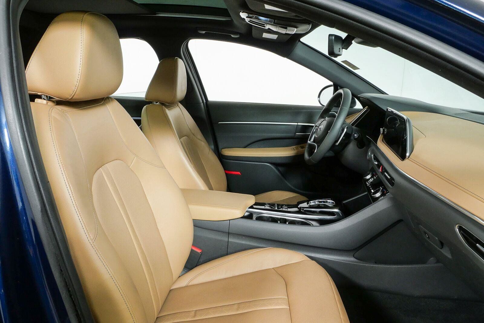 Used 2021 Hyundai Sonata Limited w/ Cargo Package FWD image 24