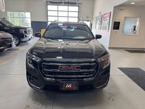 Used 2023 GMC Terrain AT4 w/ Infotainment Package II AWD/4WD image 2