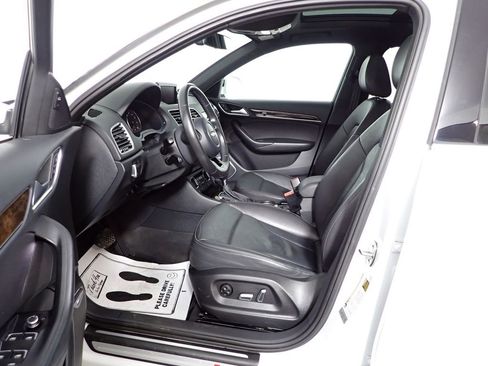 Used 2017 Audi Q3 2.0T Prestige image 23