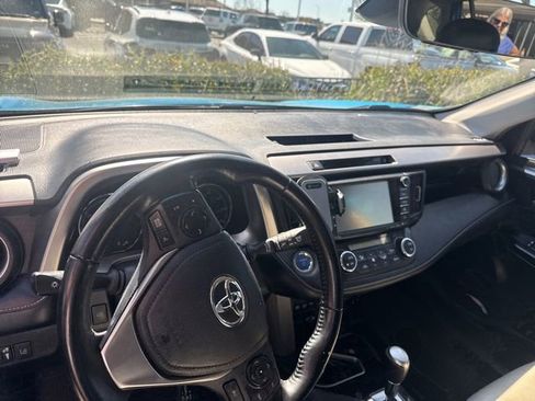 Certified 2018 Toyota RAV4 Limited w/ Advanced Technology Package image 25