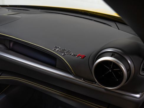 Used 2023 Ferrari Portofino M RWD image 78