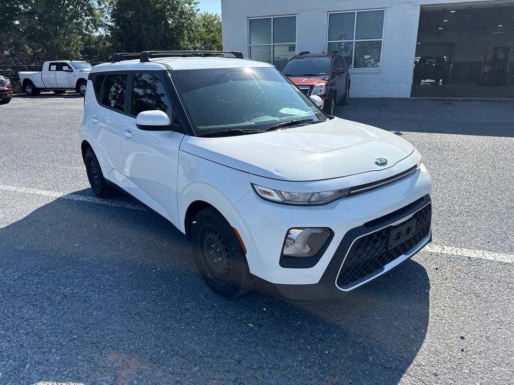Used 2020 Kia Soul LX FWD image 8
