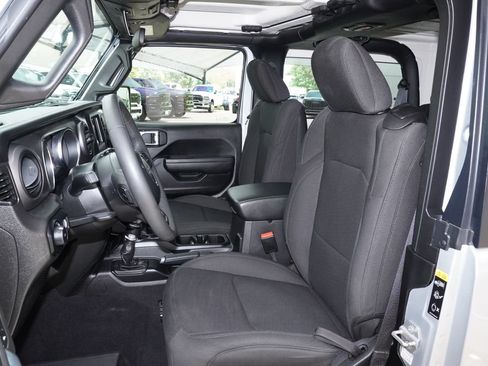 Used 2023 Jeep Wrangler Sport AWD/4WD image 23