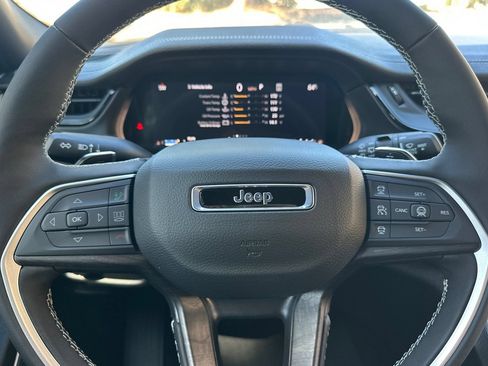 New 2026 Jeep Grand Cherokee Limited AWD/4WD image 23