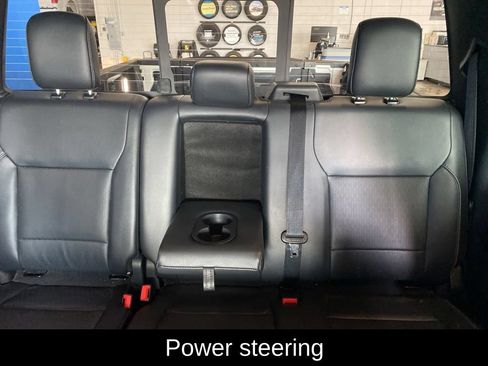 Used 2025 Ford F150 Lariat w/ Equipment Group 502A High AWD/4WD image 13