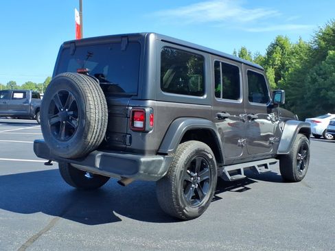 Used 2019 Jeep Wrangler Unlimited Sport AWD/4WD image 5