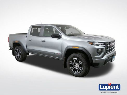 Used 2025 GMC Canyon AT4 w/ Technology Plus Package AWD/4WD image 1