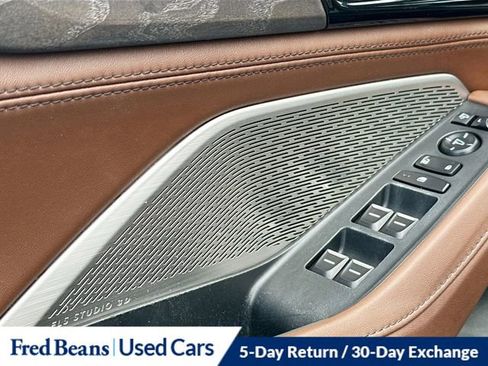 Used 2023 Acura MDX SH-AWD w/ Advance Package image 25