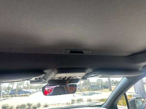 New 2026 Subaru Outback Limited image 9