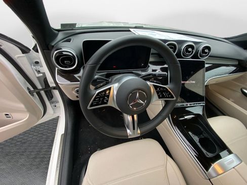 Certified 2025 Mercedes-Benz C 300 4MATIC Sedan image 10