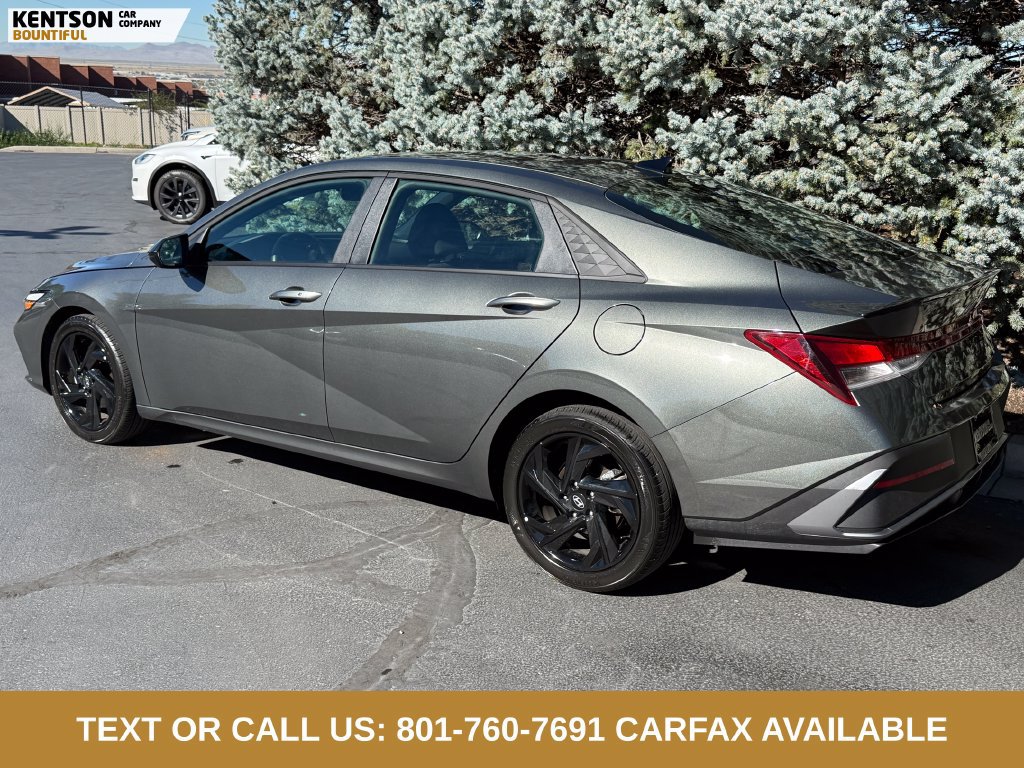 Used 2026 Hyundai Elantra Sport FWD image 5