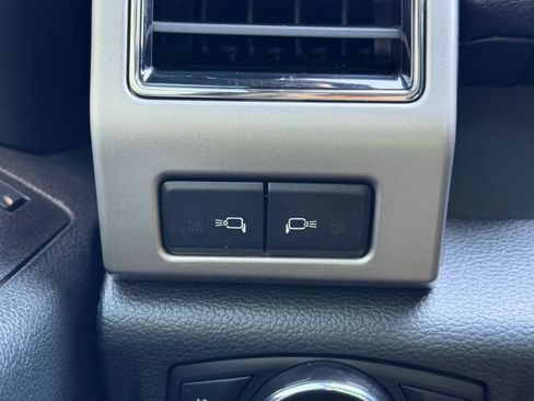 Used 2021 Ford F250 Lariat AWD/4WD image 34