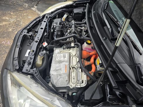 Used 2016 Toyota Prius C Two image 42