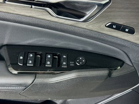 Certified 2025 Kia Sportage X-Line Prestige image 18