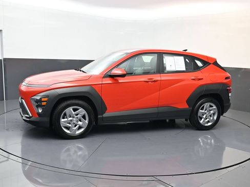 Certified 2026 Hyundai Kona SE FWD image 7