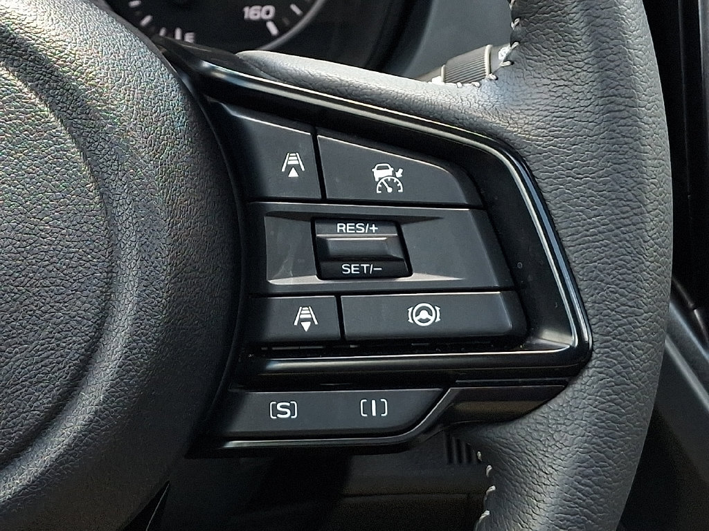 Used 2025 Subaru Forester Premium AWD/4WD image 23