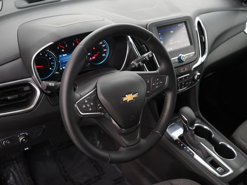 Used 2024 Chevrolet Equinox LT FWD image 21