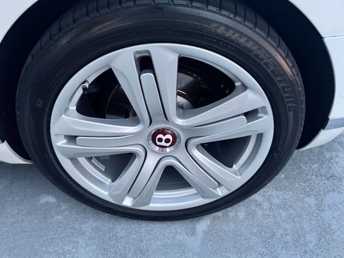 Used 2013 Bentley Continental GT image 25