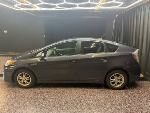 Used 2011 Toyota Prius Two FWD image 4