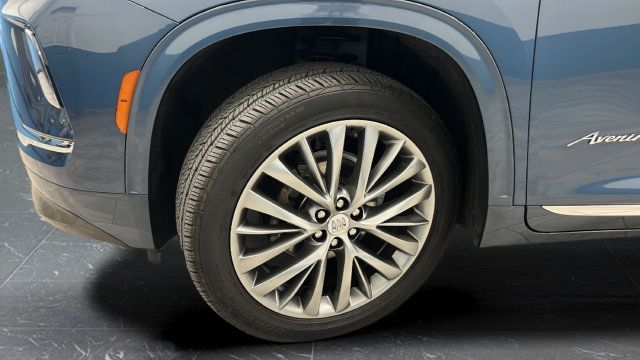 Used 2026 Buick Enclave Avenir AWD/4WD image 40