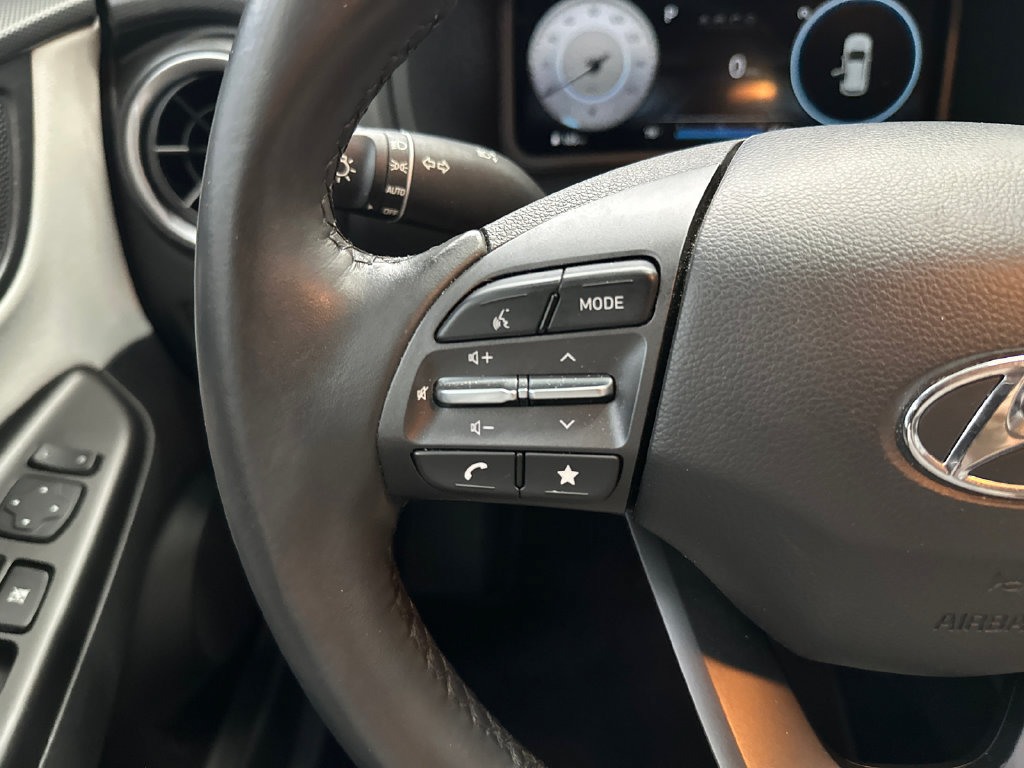 Used 2023 Hyundai Kona Limited FWD image 26