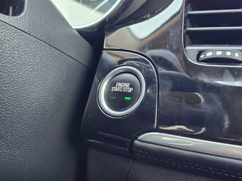 Used 2019 Buick Encore Preferred AWD/4WD image 32