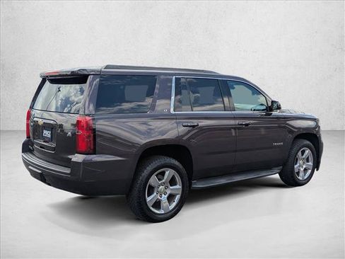 Used 2015 Chevrolet Tahoe LT w/ Luxury Package AWD/4WD image 5