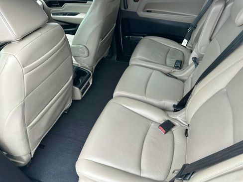 Used 2018 Honda Odyssey Elite image 14