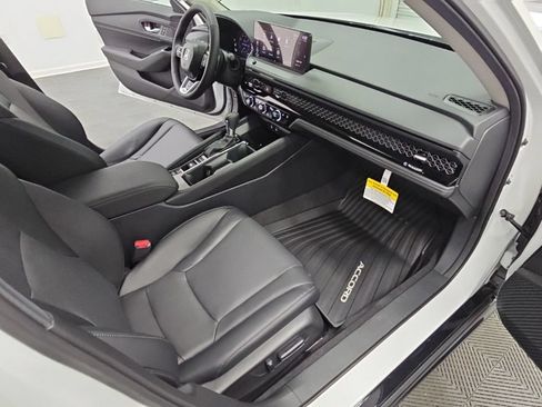New 2026 Honda Accord Touring image 39