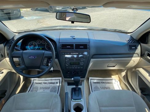 Used 2009 Ford Fusion SE FWD image 22