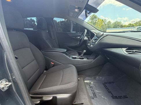 Used 2019 Chevrolet Malibu RS w/ LPO, Convenience Package 1 FWD image 18