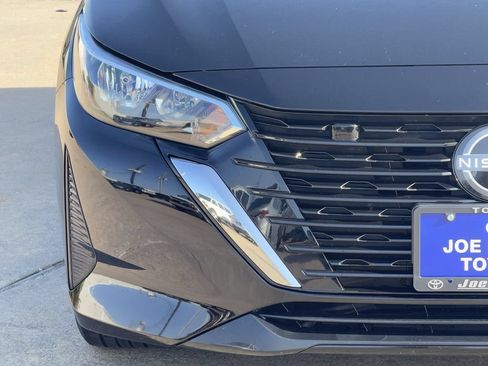 Used 2025 Nissan Sentra SV FWD image 5