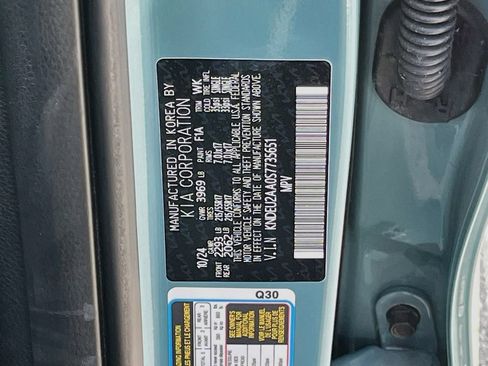 Used 2025 Kia Seltos S FWD image 29