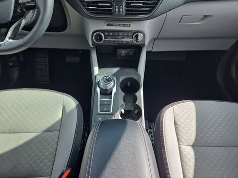 Used 2024 Ford Escape Active AWD/4WD image 21
