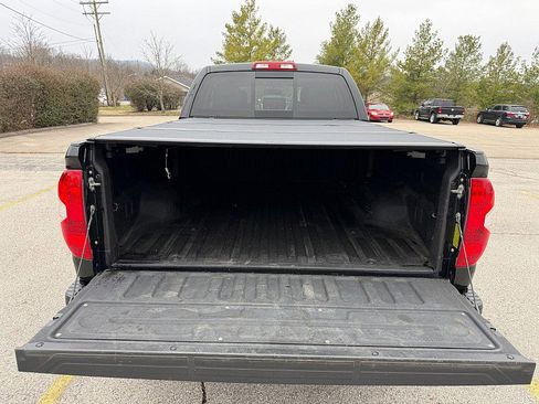 Used 2017 Toyota Tundra Limited image 32
