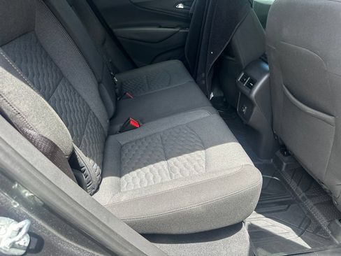 Used 2020 Chevrolet Equinox LT w/ Driver Convenience Package FWD image 18