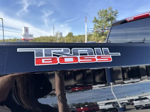 New 2026 Chevrolet Silverado 1500 Custom Trail Boss image 6