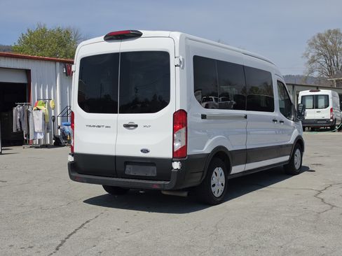 Used 2021 Ford Transit 350 XLT image 5