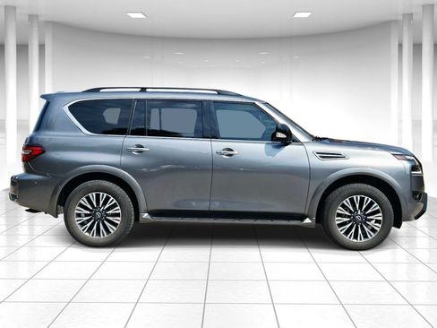 Used 2023 Nissan Armada SL w/ Midnight Edition Package AWD/4WD image 2