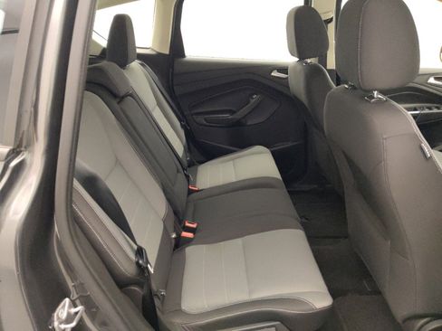 Used 2016 Ford C-MAX SE image 19