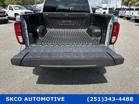 Used 2024 GMC Sierra 1500 Elevation AWD/4WD image 21